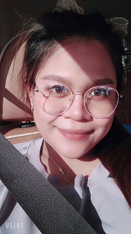 Waew Piyapron profile icon