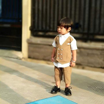 dewi indri profile icon