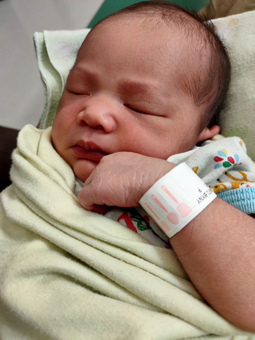 normalkah sampai h+12 lahiran asi dipompa nggak nyampe 40ml?