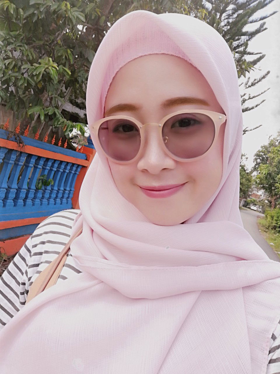 Dewi Susanti profile icon