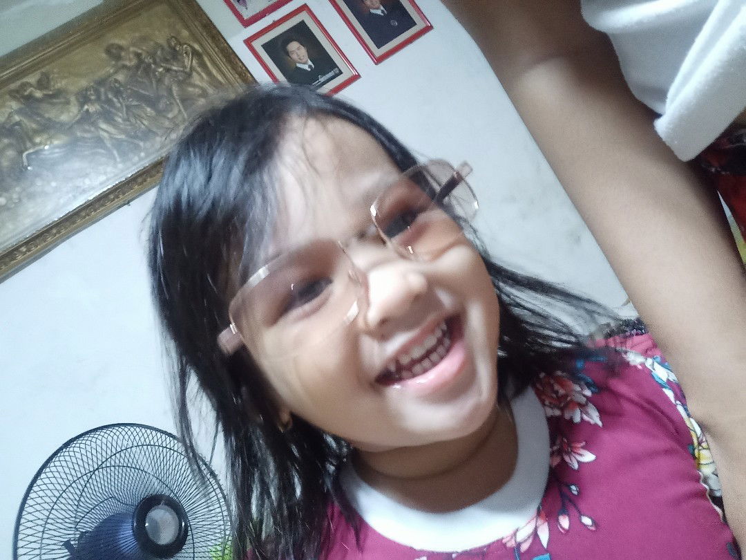 Ray-Ann Nieves profile icon