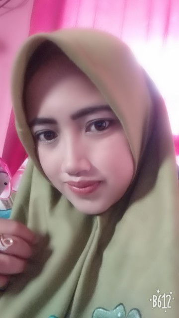 neng nur Agnia profile icon