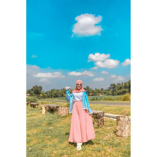 Lilis S Cahyani profile icon