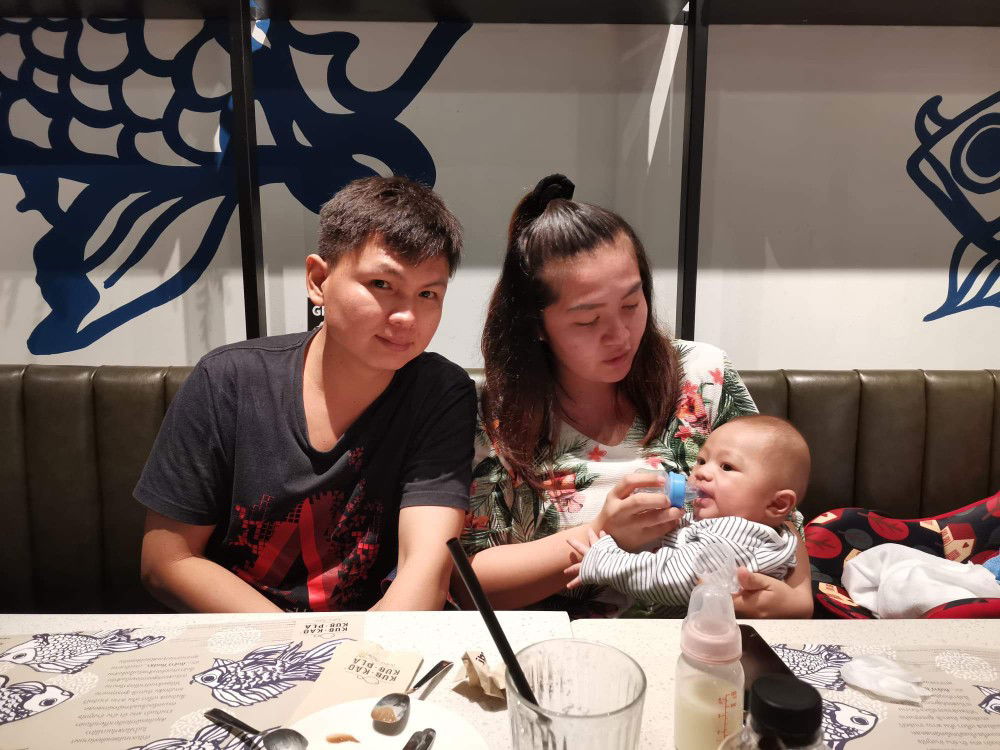 แม่เมย์พ่อเม่นลูกมิก profile icon