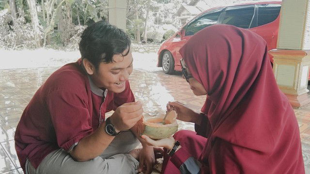 Ayu Al Bassam profile icon