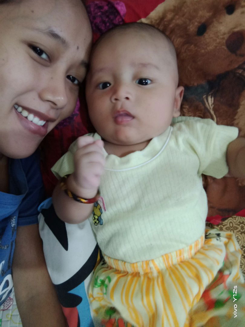 nofi indah putri pratama profile icon