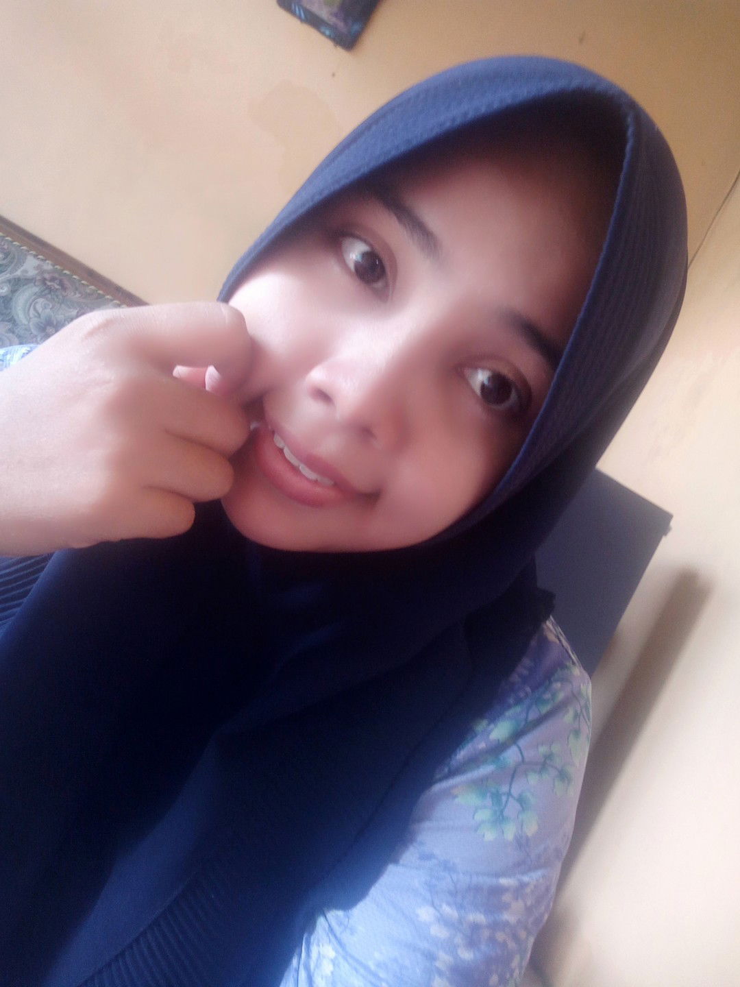 Nur Azmiyati Rizqi profile icon