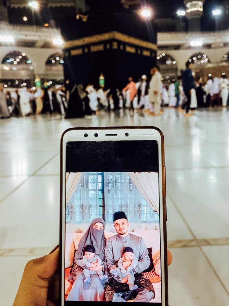 umi khairunnisa profile icon