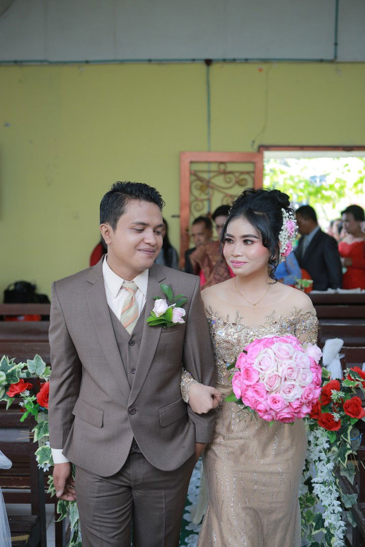 Novitasari Bangun profile icon