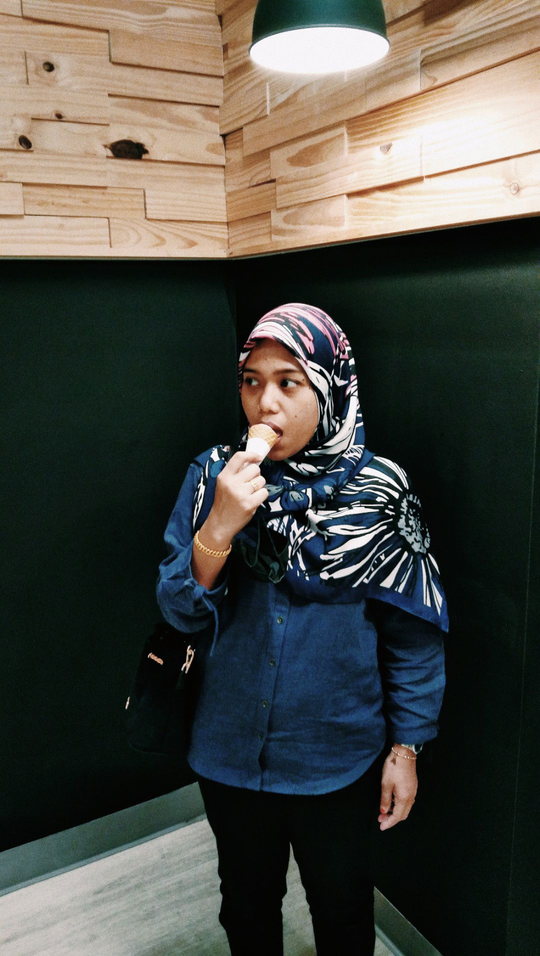 sofia idrus profile icon