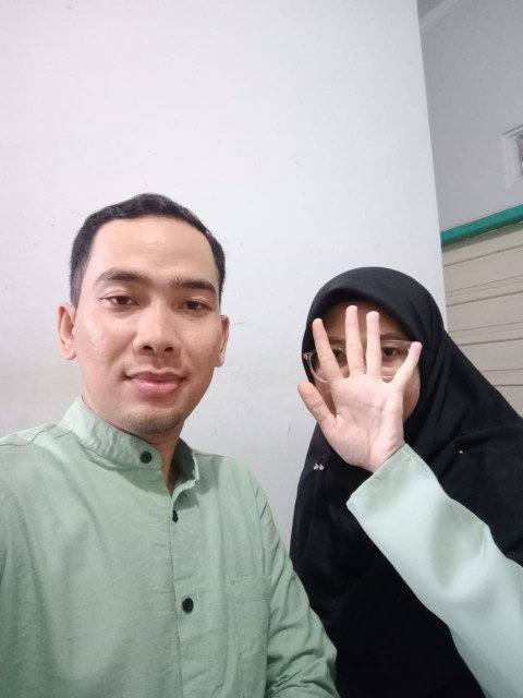 Ummi Vivin profile icon