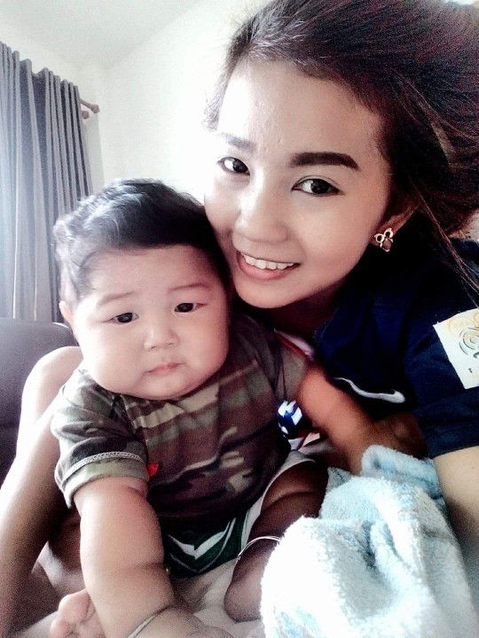 อาม บ้านคุ้ง profile icon