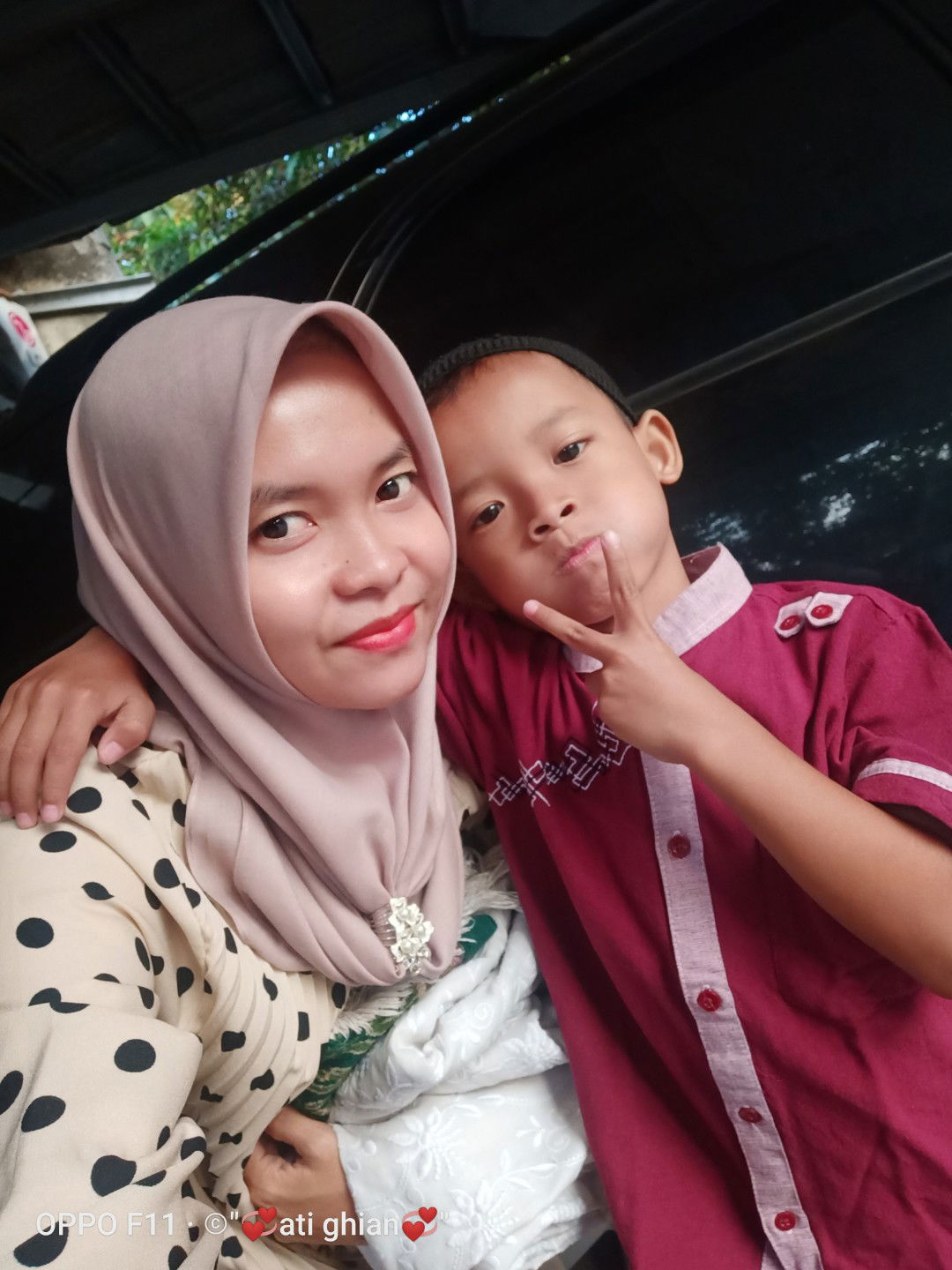 ati susanti profile icon