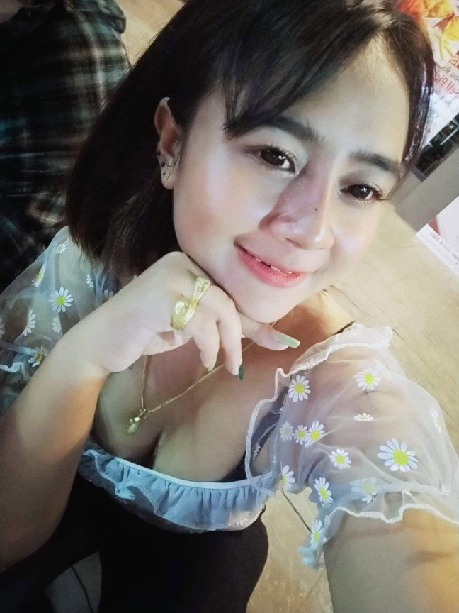 ชื่อ' ปุ้ย'จ๋า profile icon