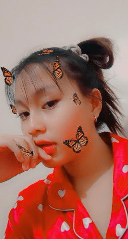 Clari Vibar profile icon