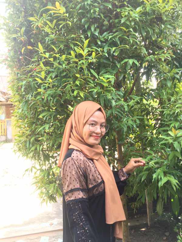 Ully Amalia profile icon