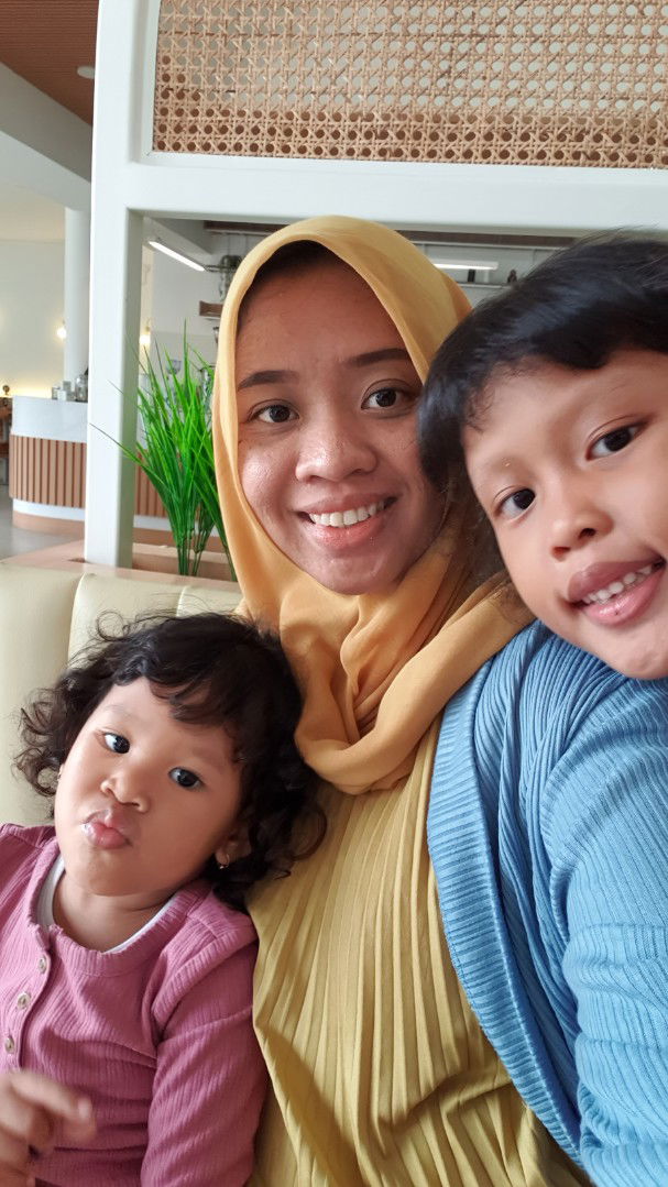 Noarly Ayu Laksita profile icon