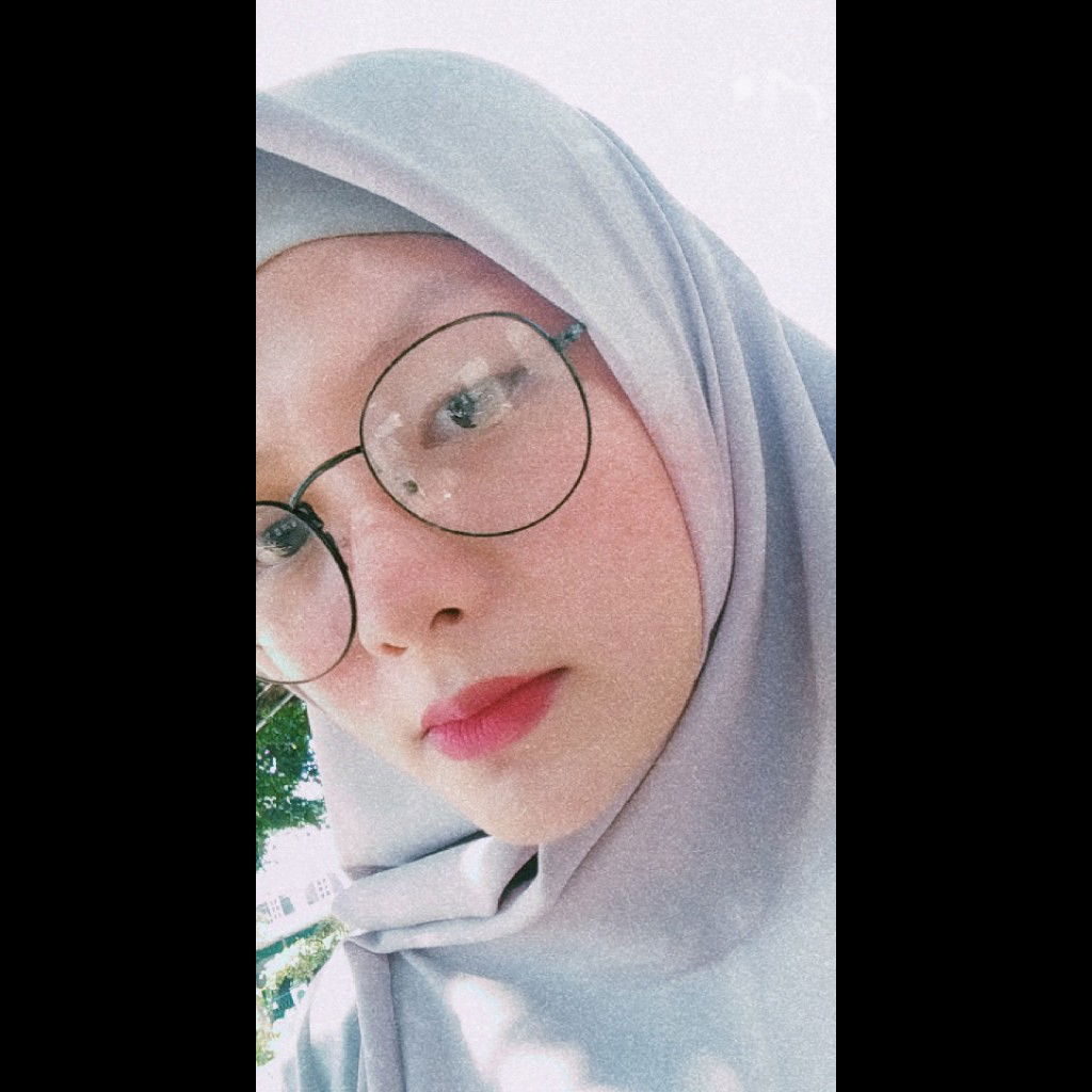 Rhiiaaa profile icon