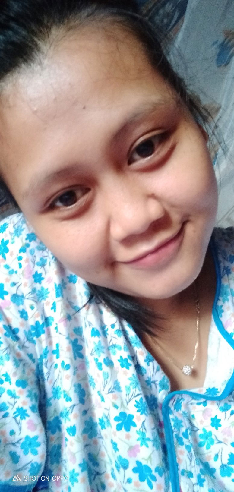 Dwi Lestari profile icon