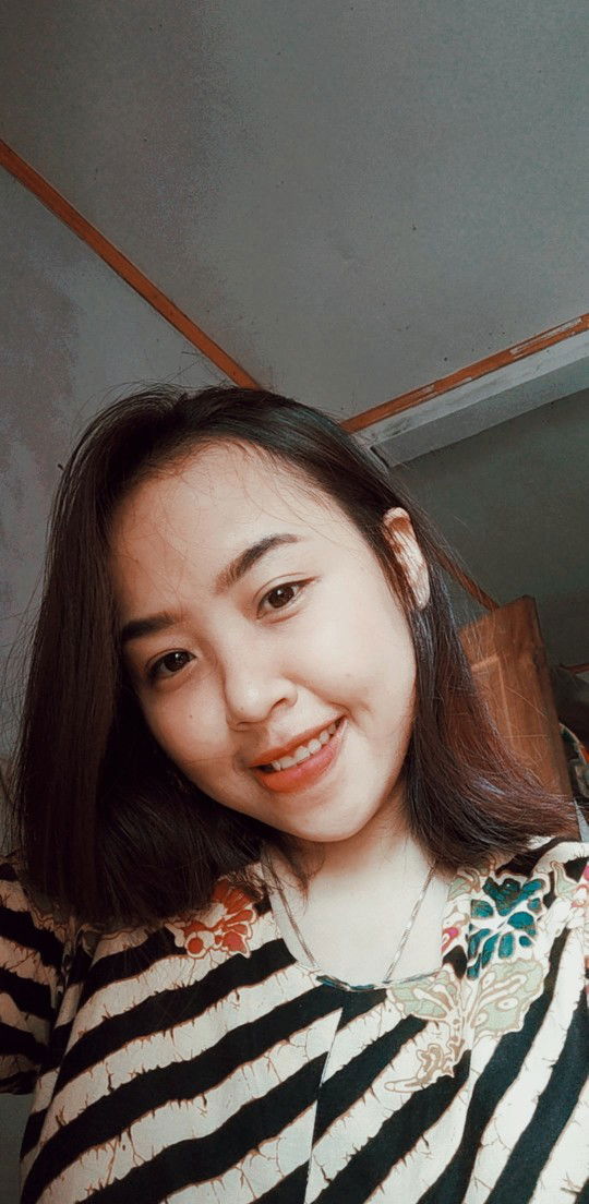 Maya Antoni profile icon