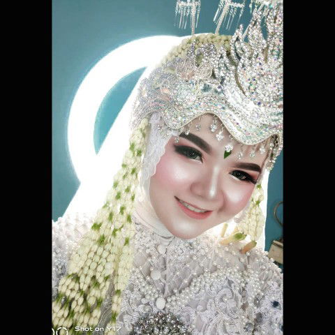 Ratna Ila profile icon