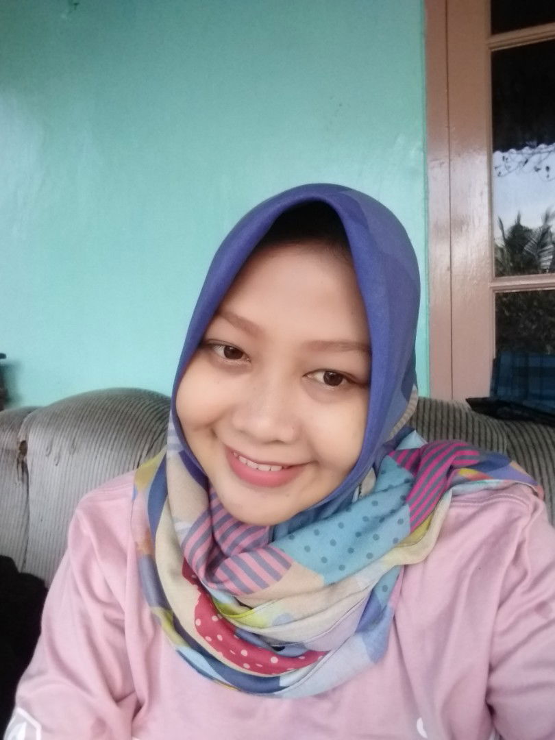 Tini Daniati profile icon