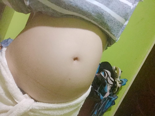 ขอดูพุงที่ที่คลอดเดือนตุลาหน่อยคะ