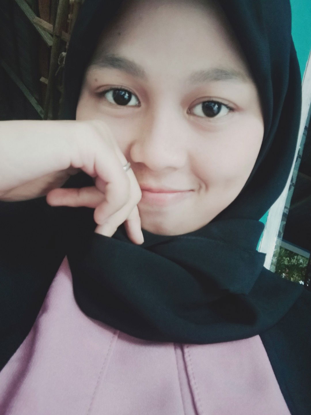 nuraida profile icon