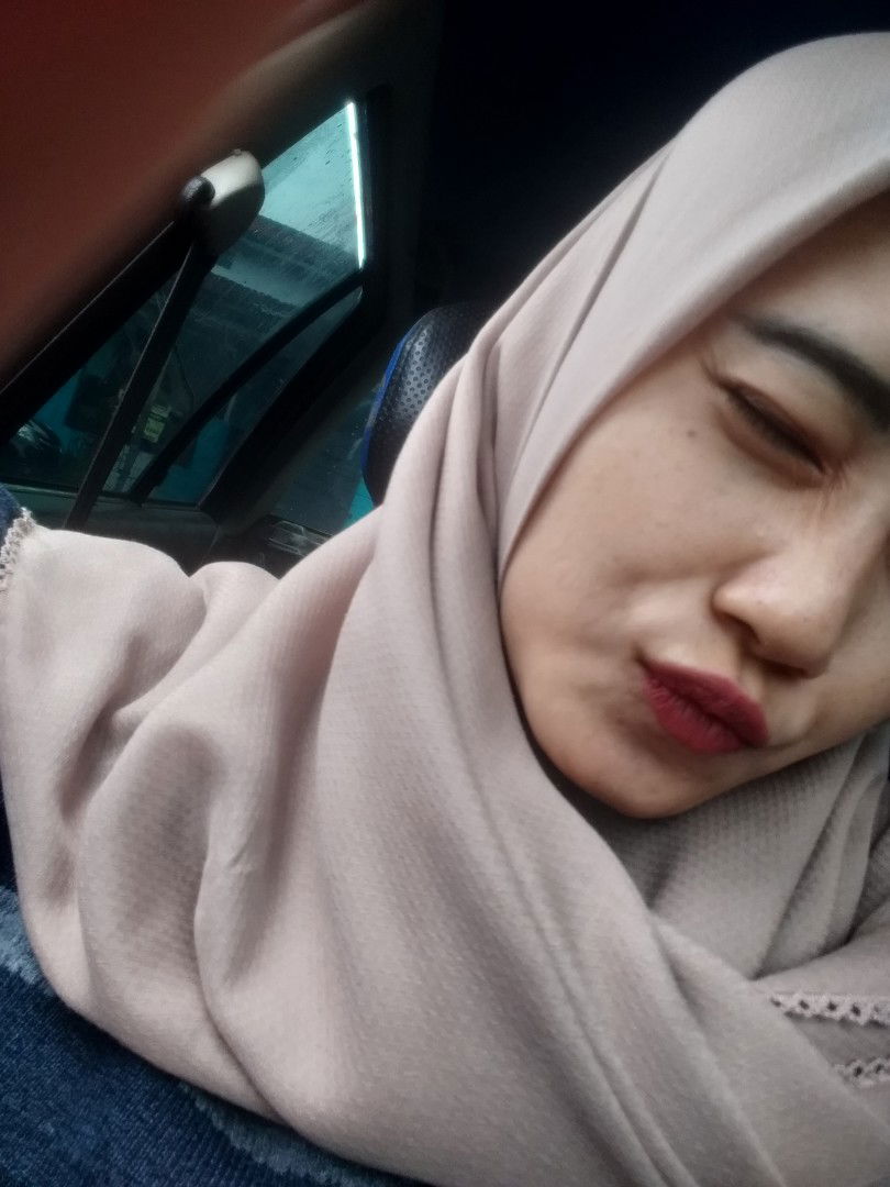 vera pertiwi profile icon