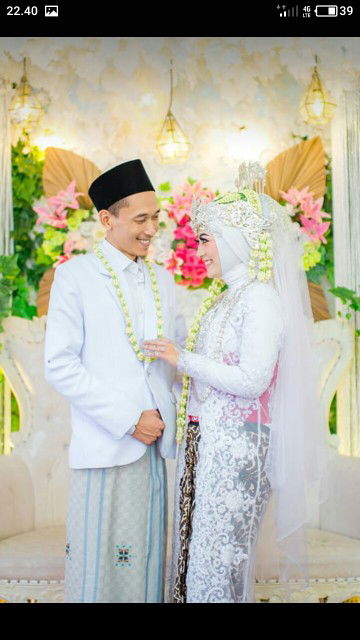 Atik Laela Asvia profile icon