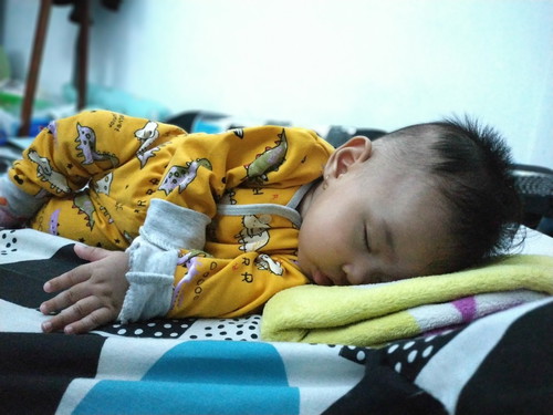 posisi tidur bayi