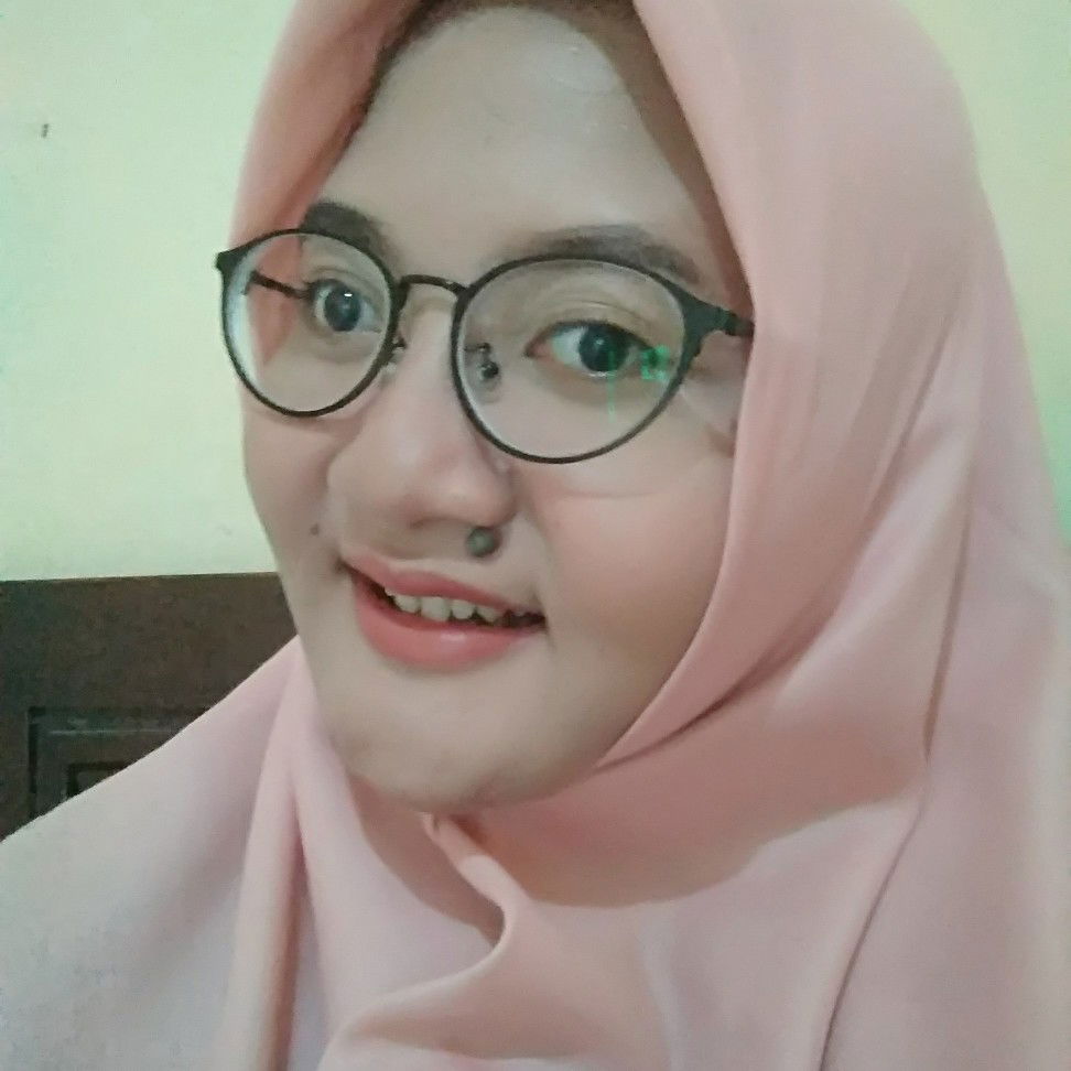 Fitri Apriliage profile icon