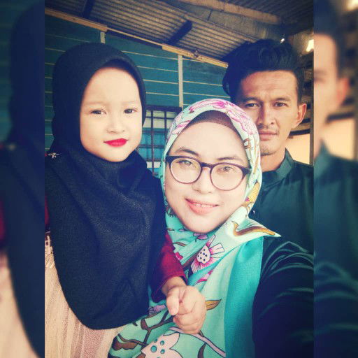 Farah Natasha profile icon