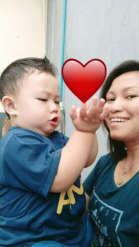 Sari Hanz profile icon