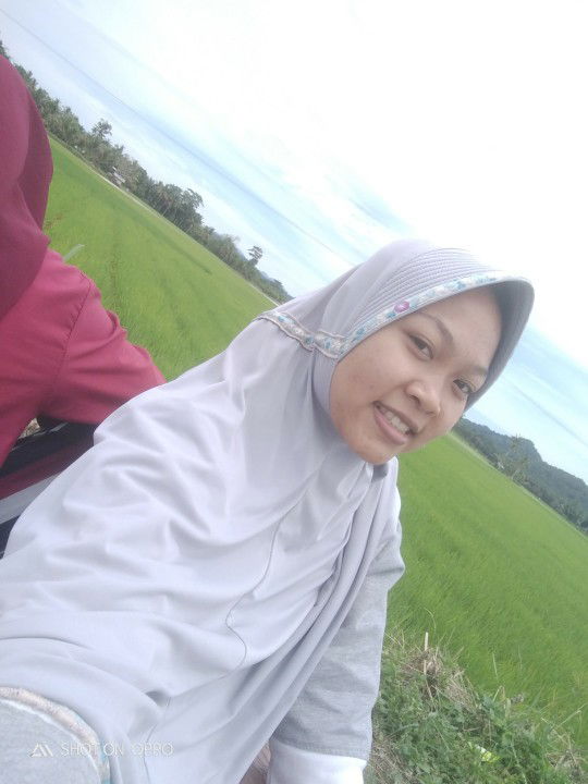 sri wulandari profile icon