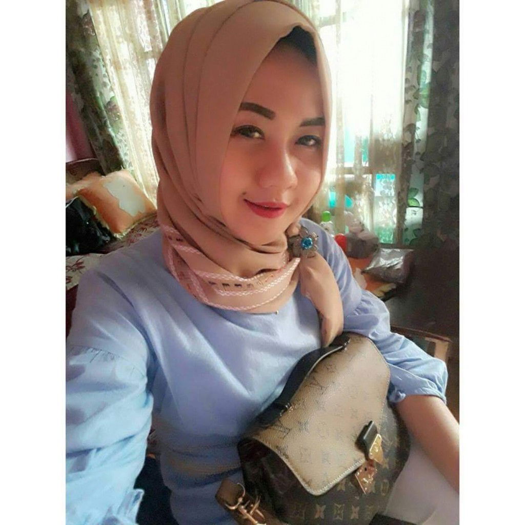 dheniaa profile icon