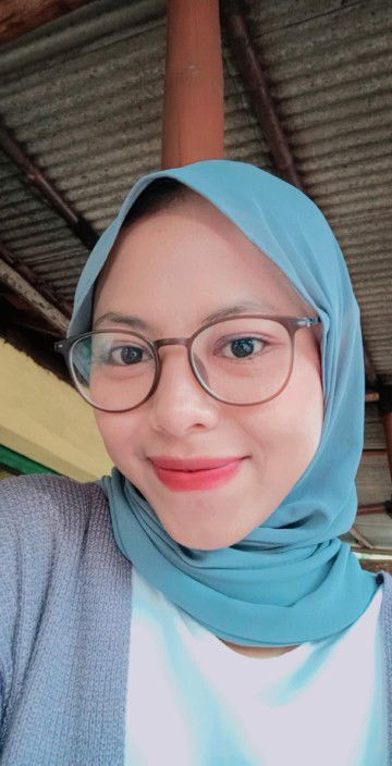 Sri Fauziah profile icon