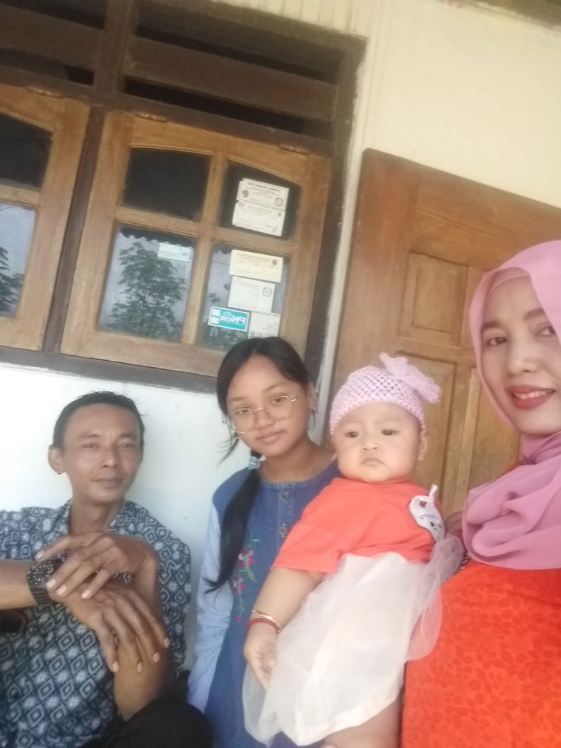 Ernawati Purnamasari profile icon