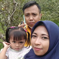 Yuni Tria profile icon