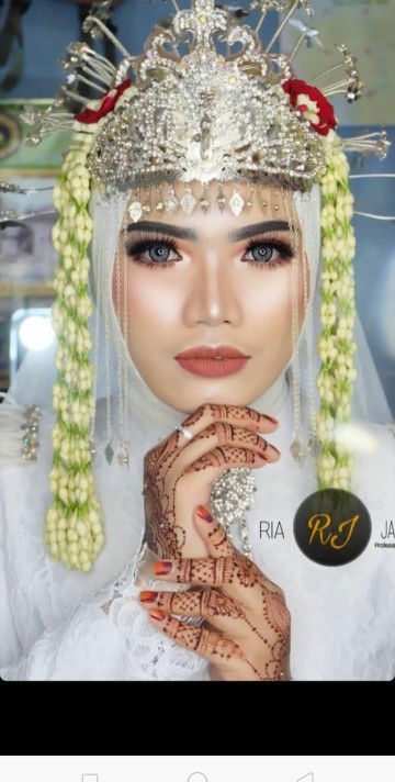 Yovie Dwi Divianysa profile icon