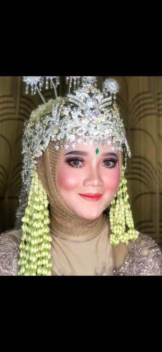 Elma Gina Asri Sukmara profile icon