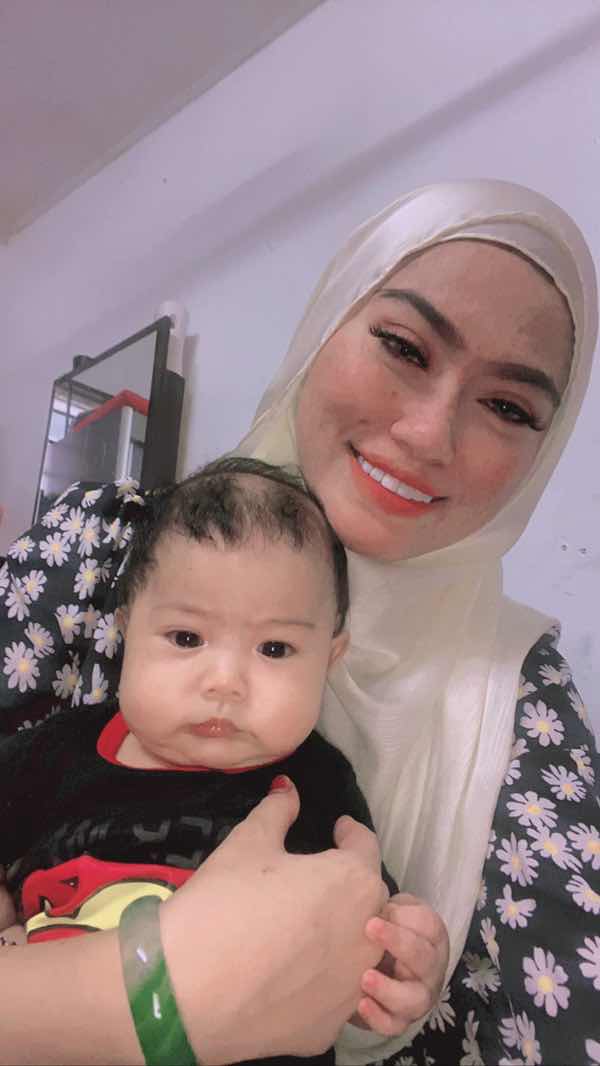 Reen Zakriey profile icon