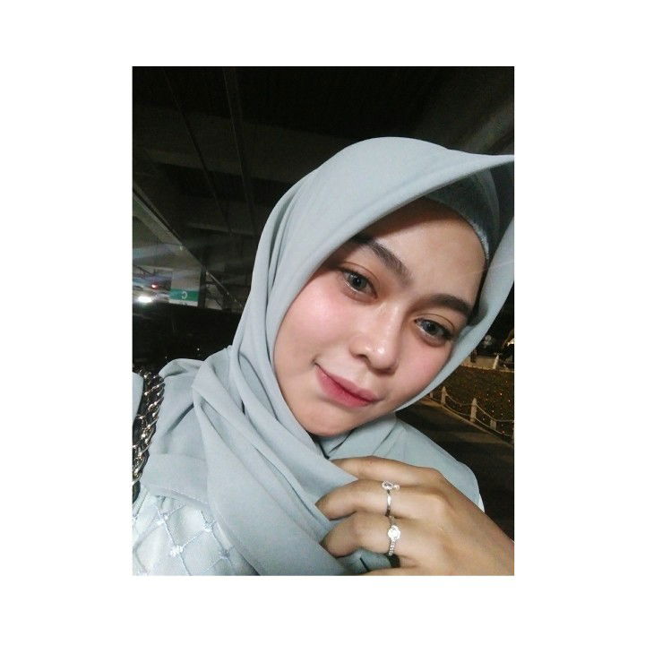 Endah Priyani profile icon