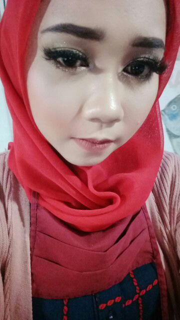 Mia Febri profile icon