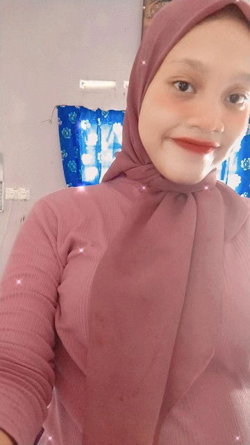 Stinur Amira profile icon