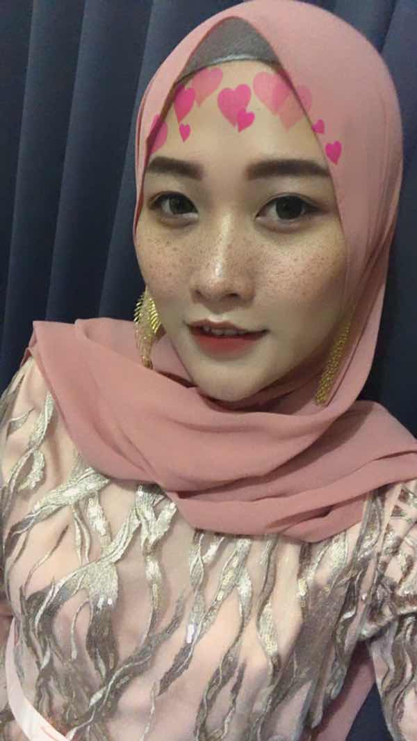 Dewi Rahayu Saraswati profile icon