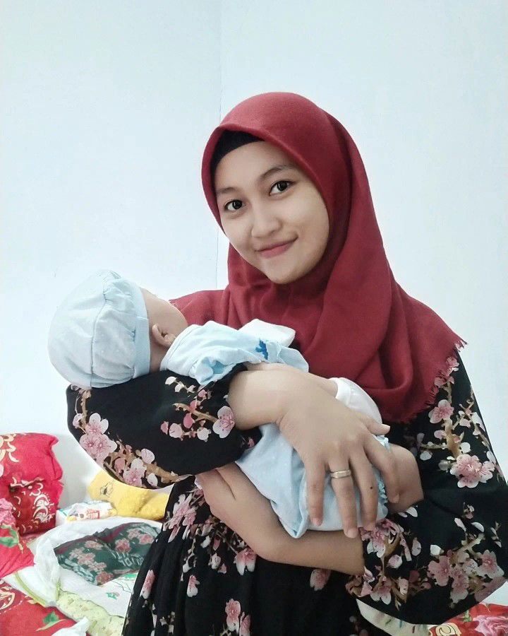 Ika Nurul Aprianti profile icon