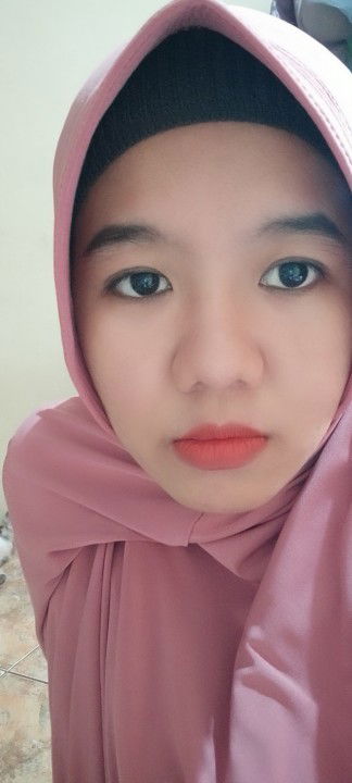 Restia El-hamra profile icon