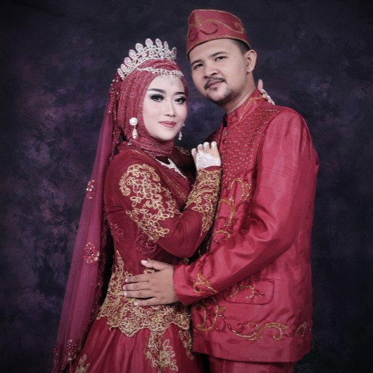 Ikha Khoirunnisa Amaliyah profile icon