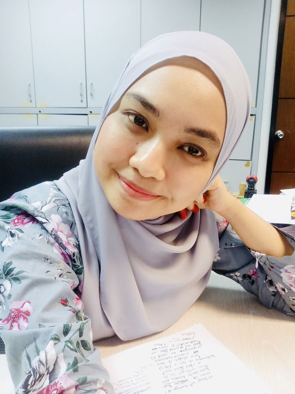 farah hafnie profile icon